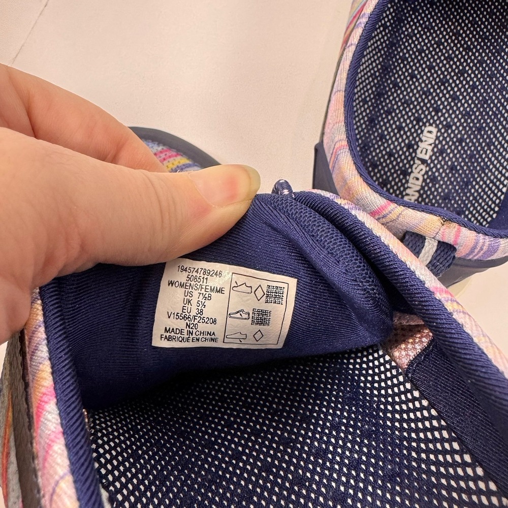 Lands' End Water Shoes Women's 7.5 Navy Striped Quick Dry Drain Sole Beach Wear - Picture 6 of 10